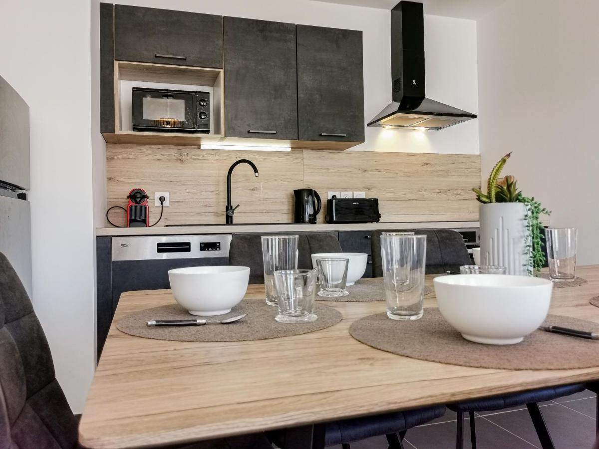 La Belle Vue - Garage Terrasse Wi-Fi Netflix Disney+ 阿讷西 外观 照片